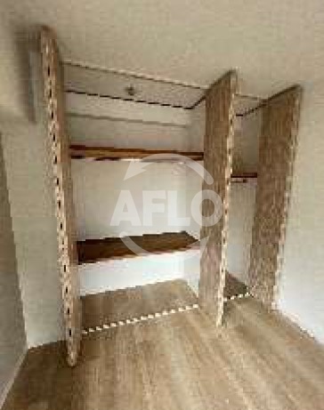 収納　リベラルパレス文の里　クローゼット