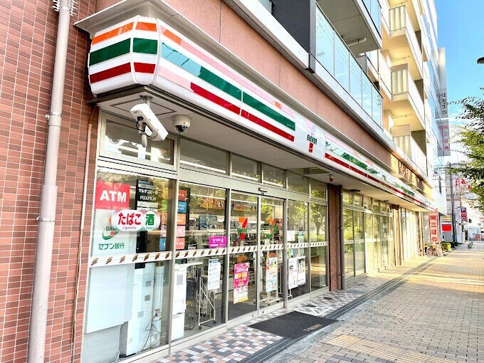コンビニ　セブンイレブン東大阪長堂1丁目店（コンビニ）まで321m