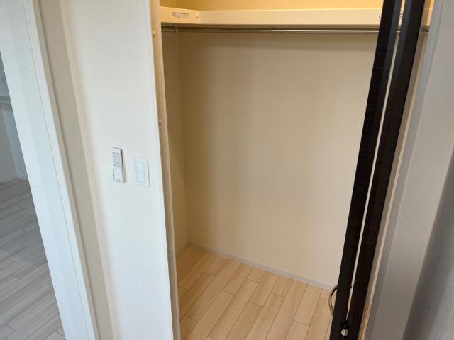 収納　南側洋室収納（イメージ）