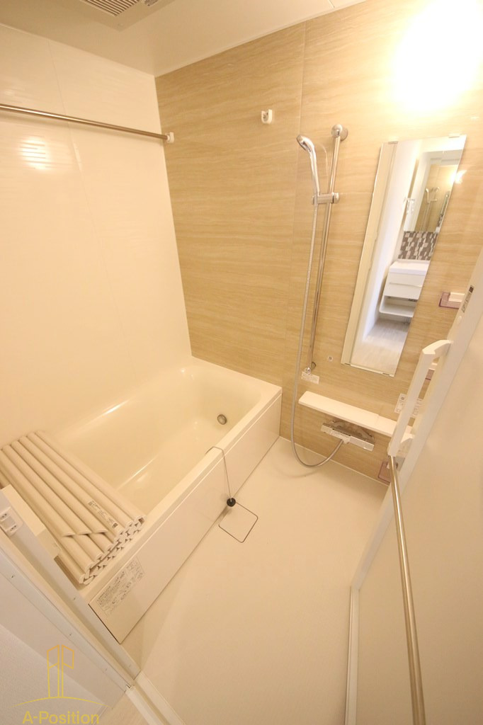 バス・シャワールーム　セレニテフラン本町