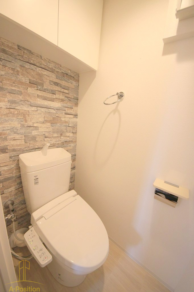 トイレ　セレニテフラン本町