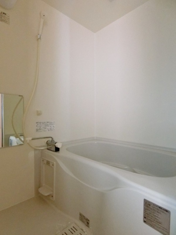 バス・シャワールーム　図面と現状に相違がある場合には現状を優先