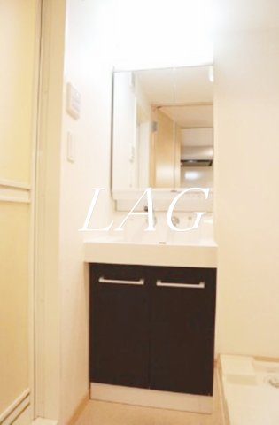 洗面設備　洗面台です。