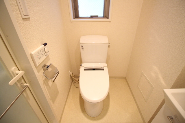 トイレ　トイレ