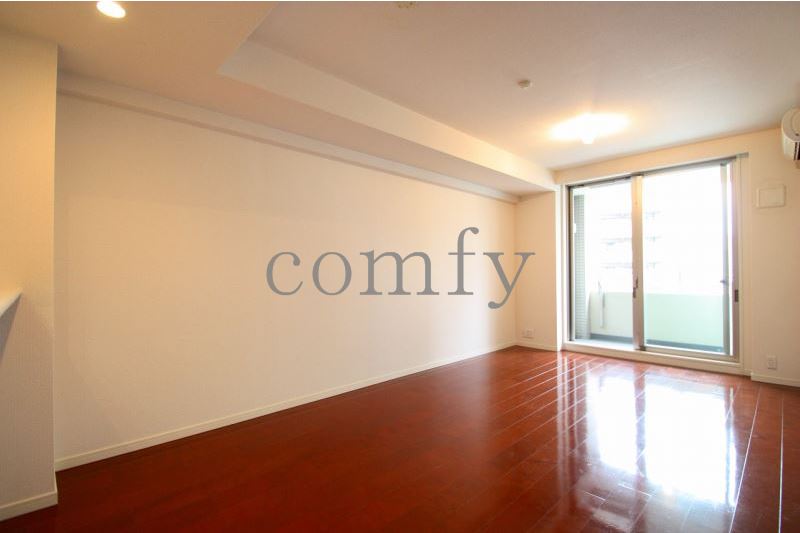 居室・リビング　開放感のあるリビングダイニング