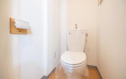 トイレ　SERENiTE-04　トイレ