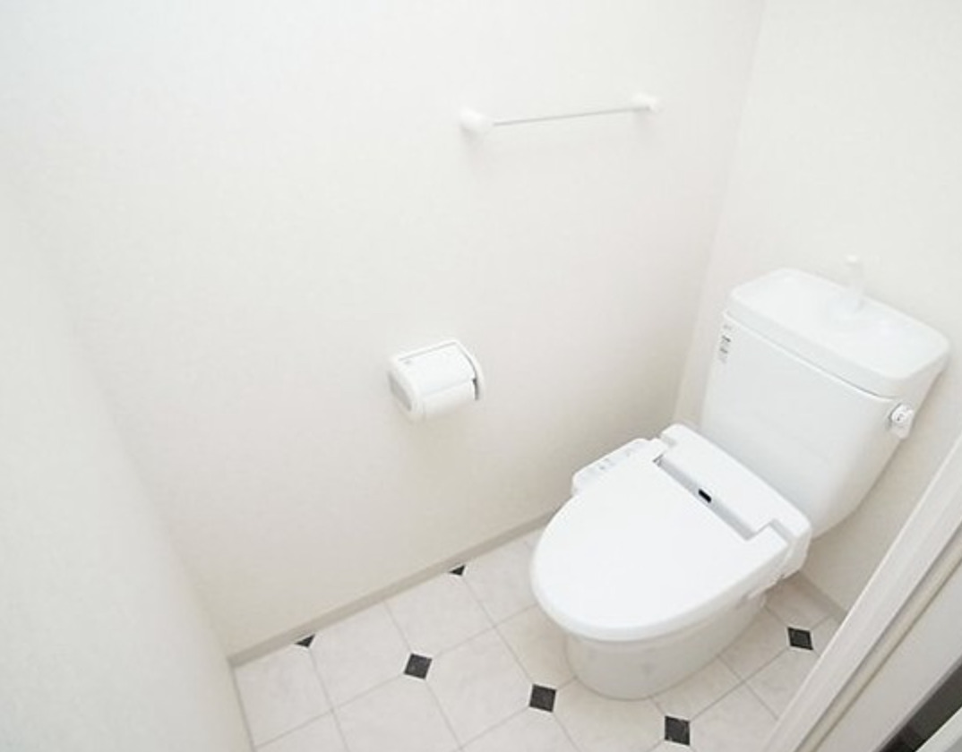 トイレ　別号室参考写真