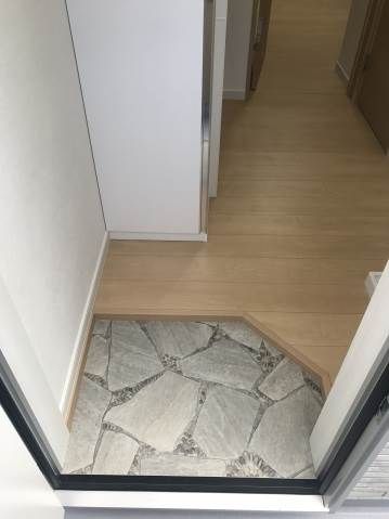 玄関　※別号室参考写真