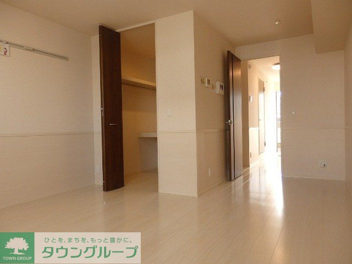 居室・リビング　お問合せはタウンハウジングまで！※現地待合わせ相談可能