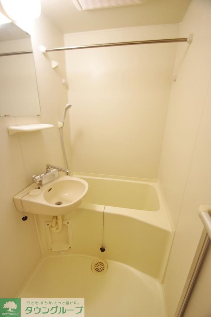 バス・シャワールーム　★お問い合わせはタウンハウジング町田店まで★