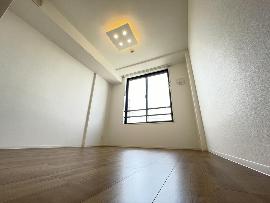 居室・リビング　9.3帖の広いお部屋！