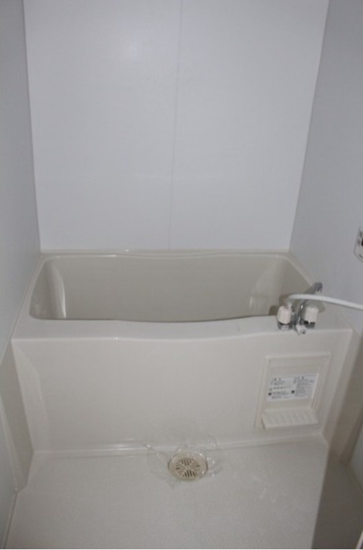 バス・シャワールーム　図面と現状に相違がある場合には現状を優先