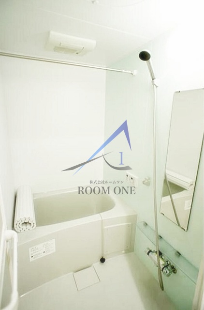 バス・シャワールーム　お風呂です。