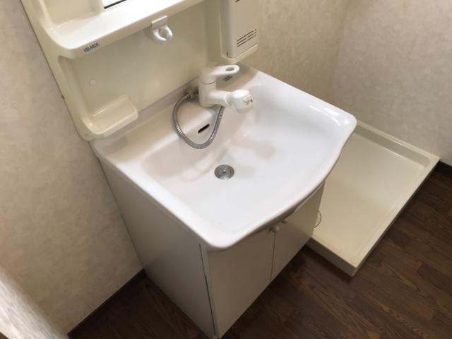 洗面設備　洗髪洗面化粧台