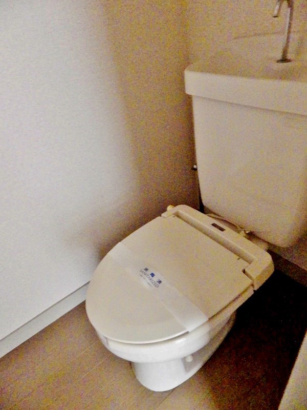 トイレ　モデルルーム