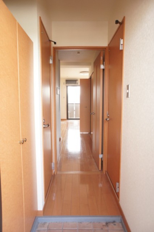 玄関　図面と現状に相違がある場合には現状を優先