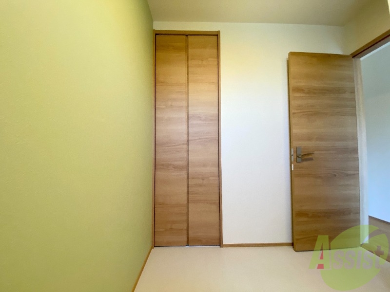 収納　収納は大きく、たくさんの物がしまえそうです。