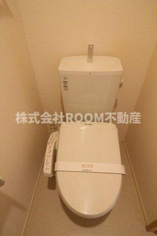 トイレ　落ち着いたトイレです