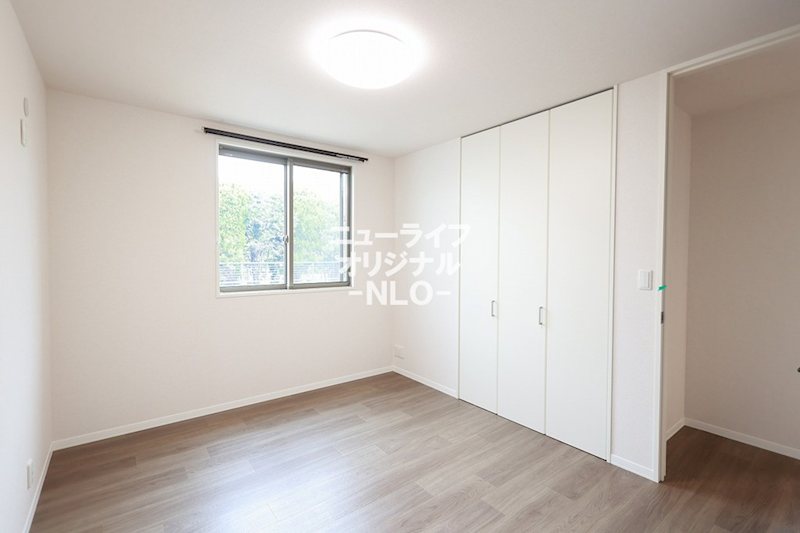 その他部屋・スペース　6.6帖/建具まで白に統一され明るくスッキリとした印象に☆