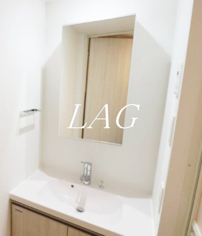 洗面設備　洗面台です。