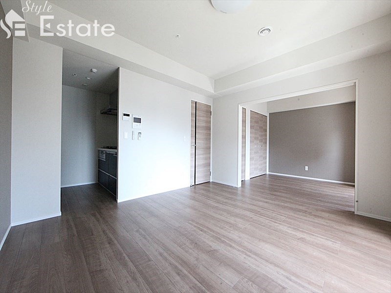 居室・リビング　内装