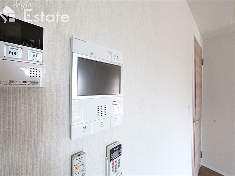 セキュリティ　モニター付きインターホン