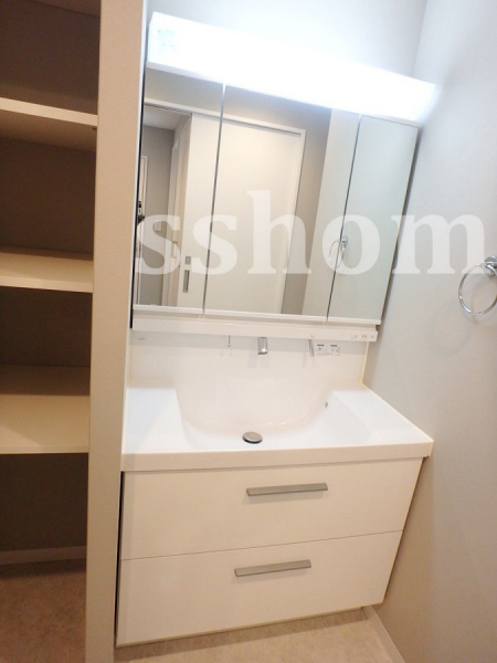 洗面設備　洗面化粧台