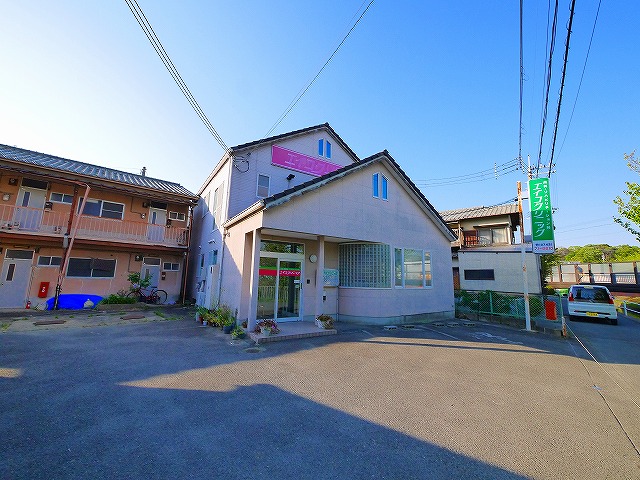 病院　エイコクリニック（病院）まで965m