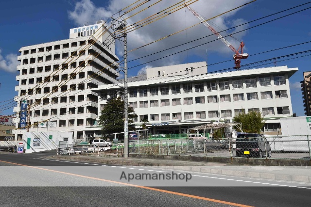 病院　西条中央病院（病院）まで695m