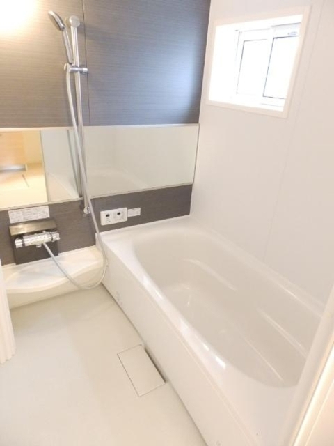 バス・シャワールーム　浴室