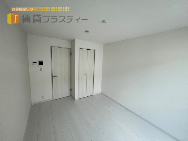 居室・リビング　ホワイトの世界にいざないます。