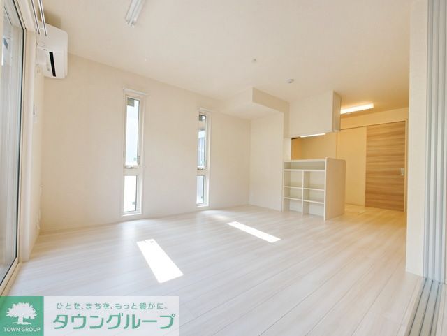 居室・リビング　★お部屋探しはタウンハウジング稲田堤店まで★