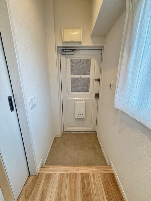玄関　※退去後清掃前の写真です。