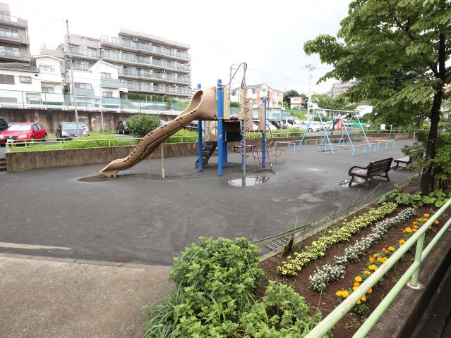その他　東本郷下田公園（その他）まで300m