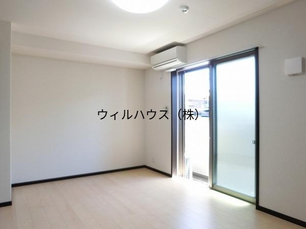 その他部屋・スペース　明るい洋室！