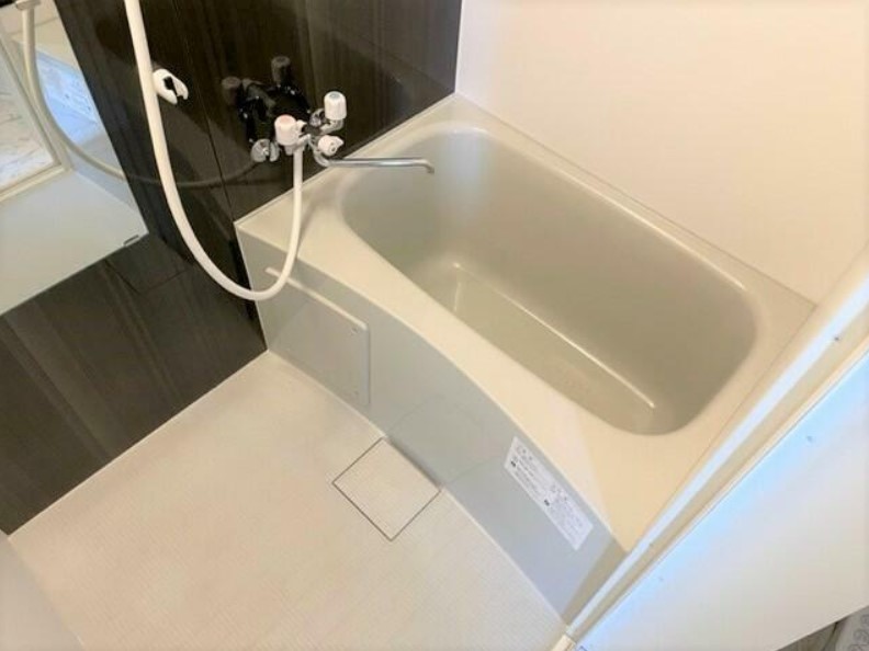 バス・シャワールーム　※別部屋参考写真☆バストイレ別☆