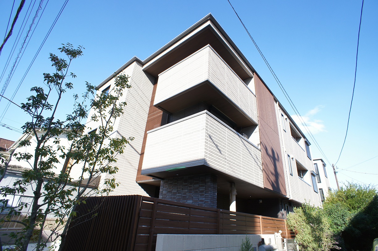 建物外観　ホテルライク・ZEH・築浅シャーメゾン