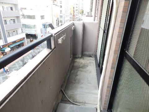 バルコニー　ベランダ
