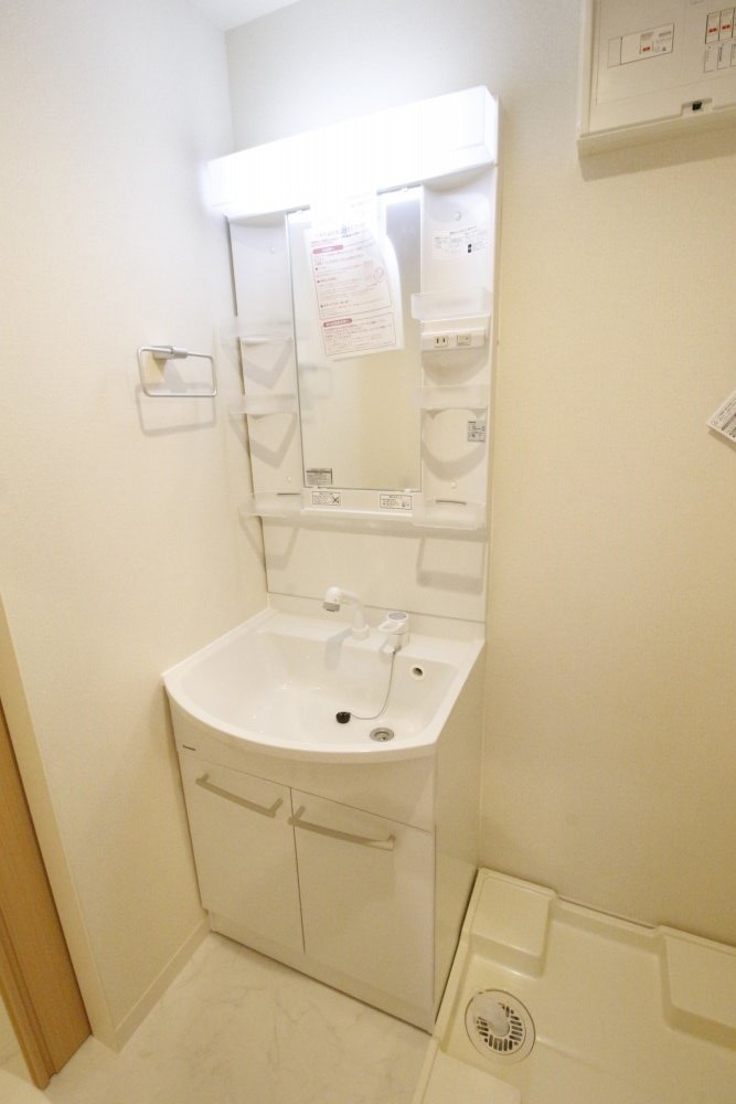 洗面設備　別の部屋の写真です