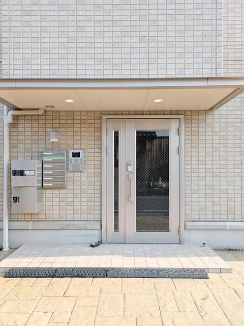 エントランス　エントランス