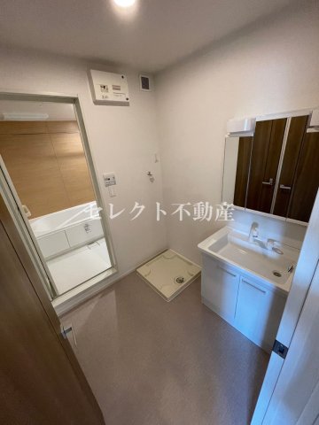 洗面設備　【ベルフルール・ドレII】洗面所です