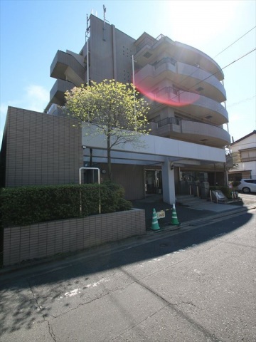 建物外観　人気の分譲賃貸　安心・安全の鉄筋コンクリート造
