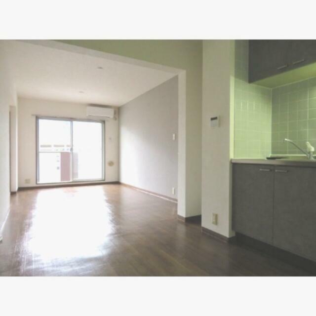 居室・リビング　※別部屋写真参照