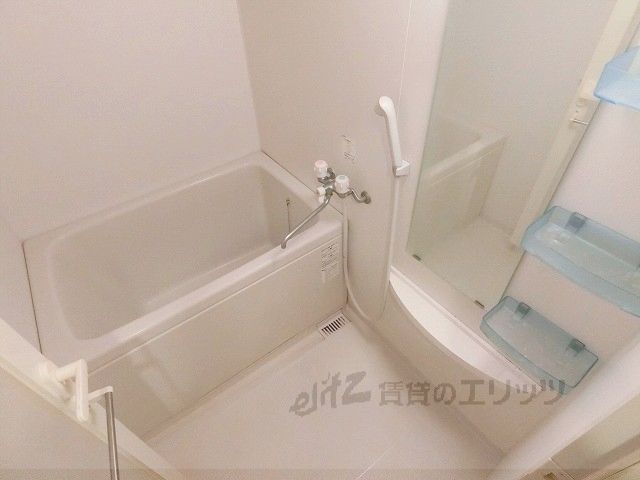 バス・シャワールーム　風呂