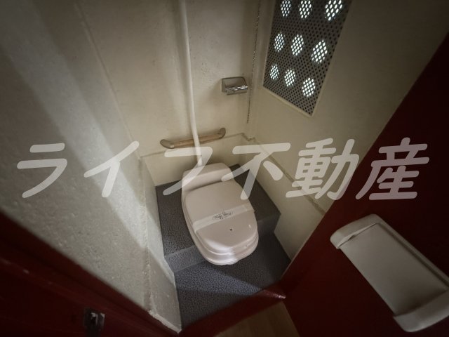 トイレ　ゆったりとした空間のトイレです