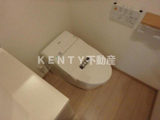 トイレ　清潔感のあるトイレです