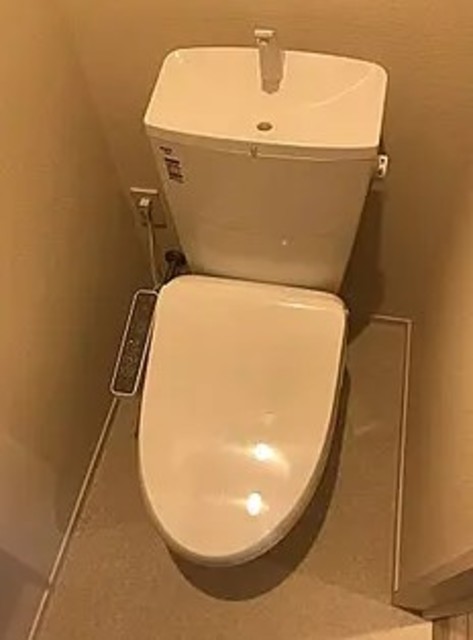 トイレ　参考写真