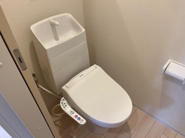 トイレ　★お部屋探しはタウンハウジング稲田堤店まで★