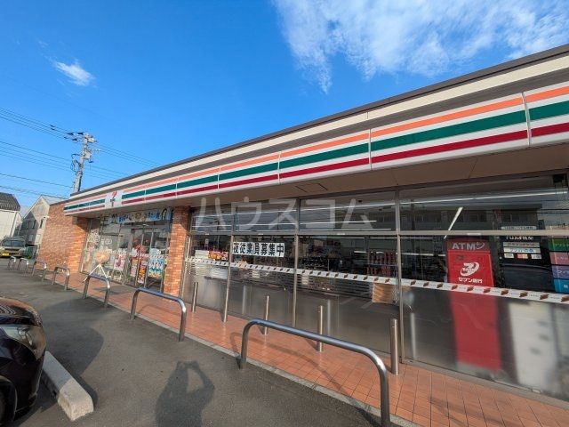 コンビニ　セブンイレブン 高崎中泉町店（コンビニ）まで2032m