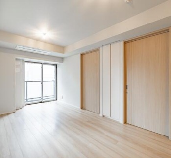居室・リビング　同マンション内別部屋参照